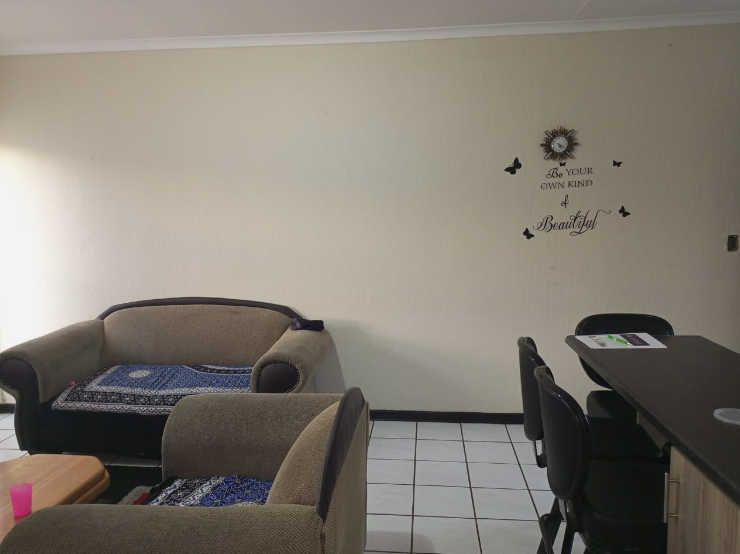 2 Bedroom Property for Sale in New Redruth Gauteng