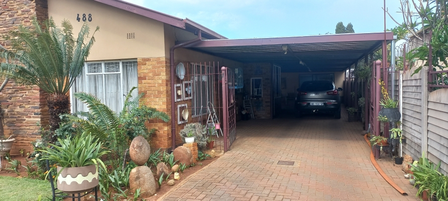 3 Bedroom Property for Sale in Villieria Gauteng