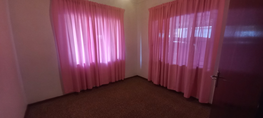 3 Bedroom Property for Sale in Villieria Gauteng