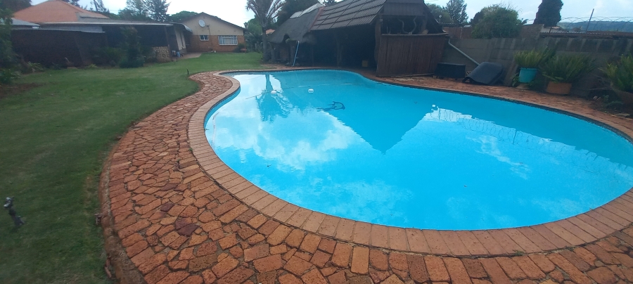 3 Bedroom Property for Sale in Villieria Gauteng