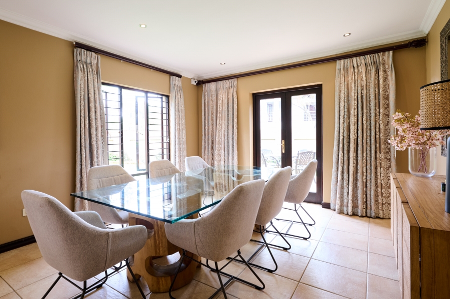 4 Bedroom Property for Sale in Sunninghill Gauteng