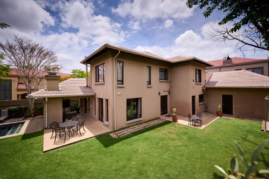 4 Bedroom Property for Sale in Sunninghill Gauteng