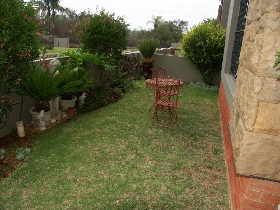 3 Bedroom Property for Sale in Sugar Bush Estate Gauteng