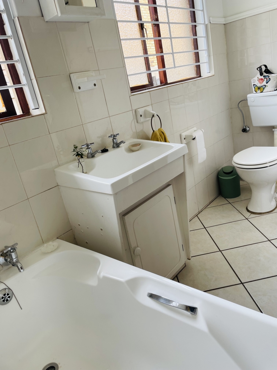 2 Bedroom Property for Sale in Noordheuwel Gauteng