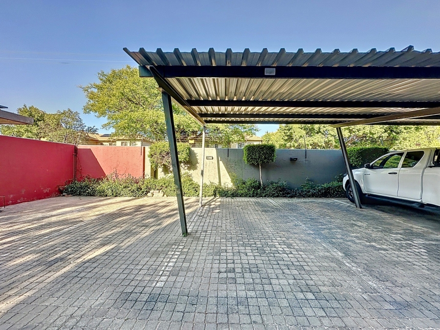 1 Bedroom Property for Sale in Menlo Park Gauteng