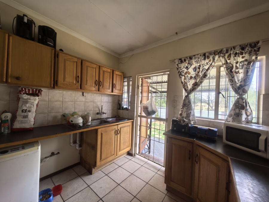 To Let 3 Bedroom Property for Rent in Mountain View Gauteng