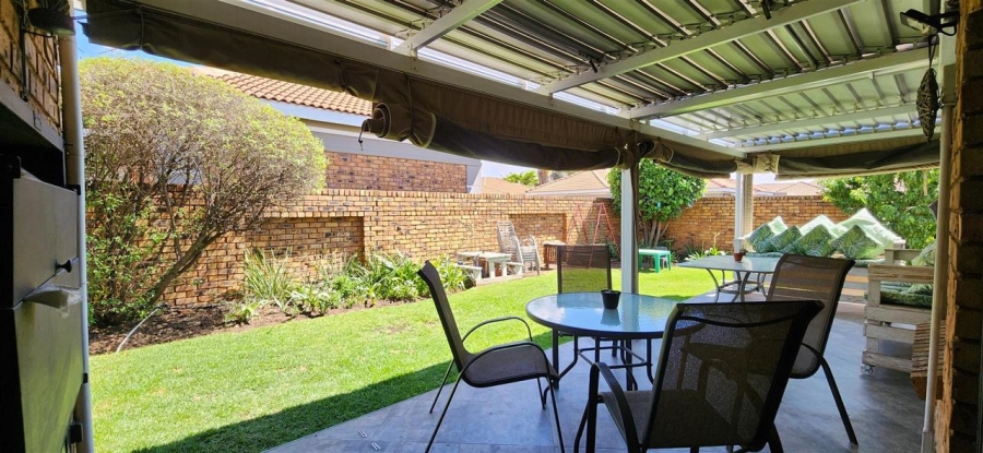 3 Bedroom Property for Sale in New Market Park Gauteng