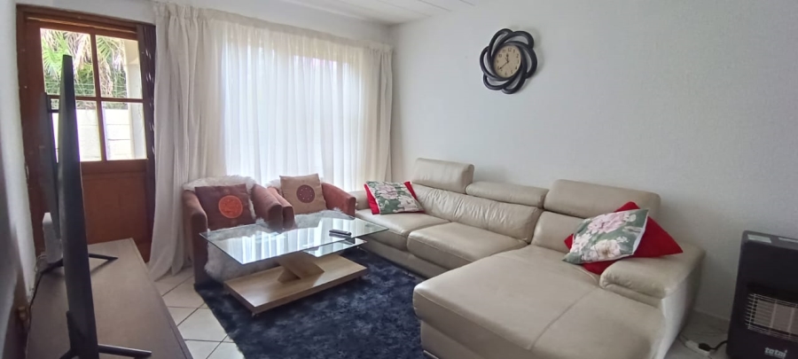 3 Bedroom Property for Sale in Verwoerdpark Gauteng