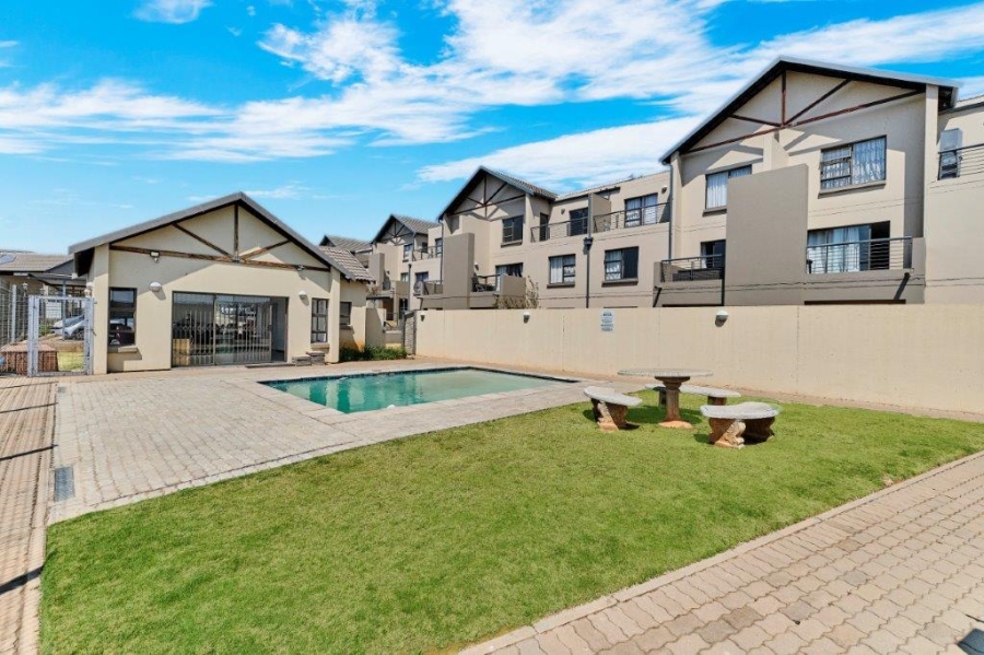 3 Bedroom Property for Sale in Ruimsig Gauteng