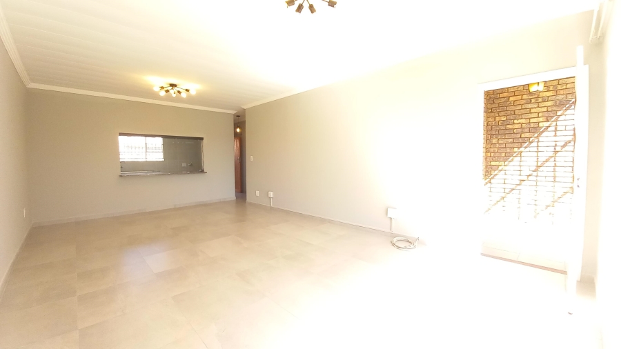 To Let 3 Bedroom Property for Rent in New Redruth Gauteng