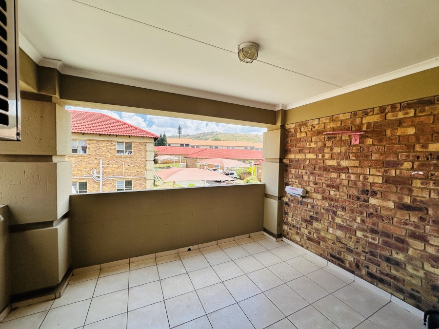 2 Bedroom Property for Sale in Liefde en Vrede Gauteng