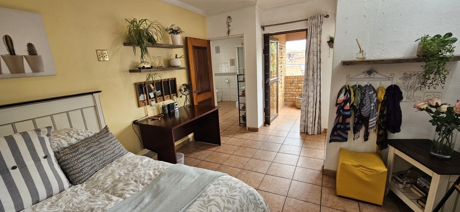 3 Bedroom Property for Sale in New Redruth Gauteng