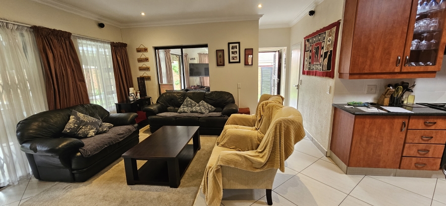 3 Bedroom Property for Sale in New Market Gauteng