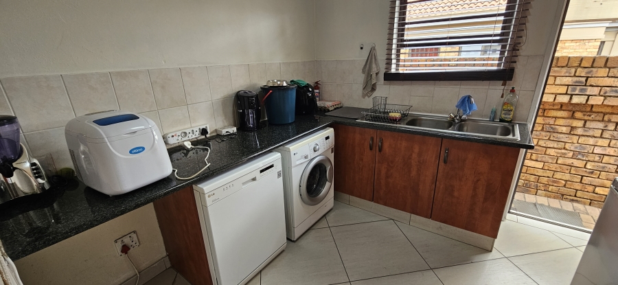 3 Bedroom Property for Sale in New Market Gauteng