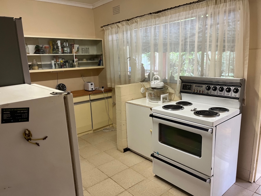 3 Bedroom Property for Sale in Buurendal Gauteng