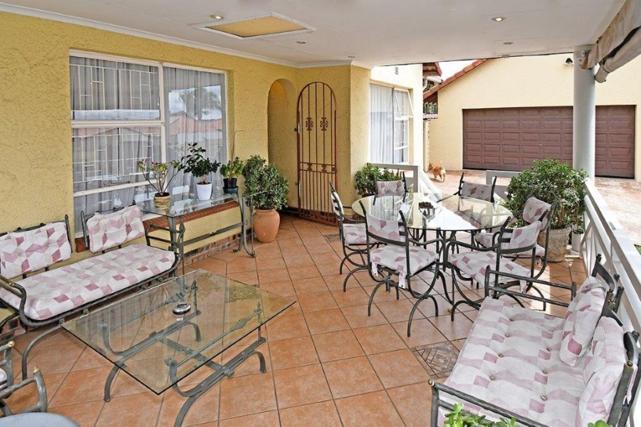 3 Bedroom Property for Sale in Marais Steyn Park Gauteng