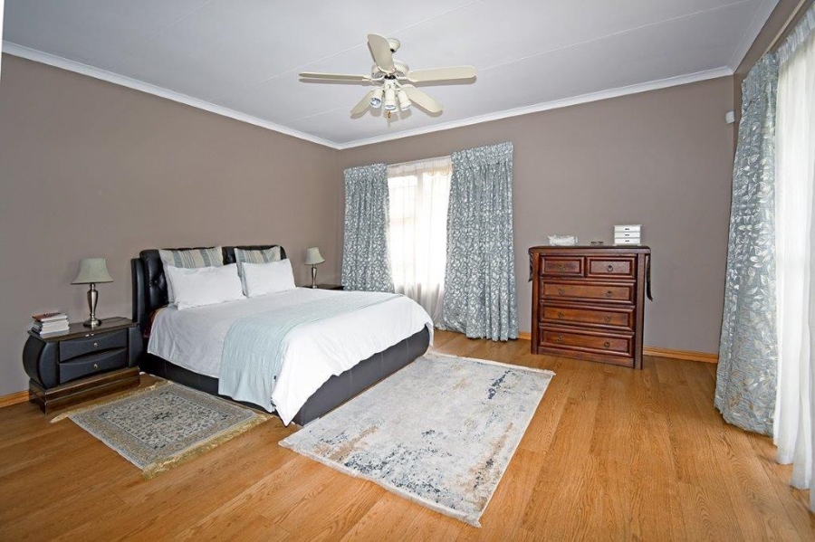 3 Bedroom Property for Sale in Marais Steyn Park Gauteng