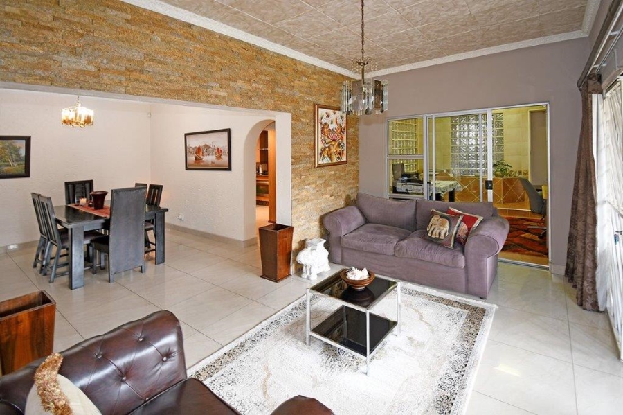 3 Bedroom Property for Sale in Marais Steyn Park Gauteng