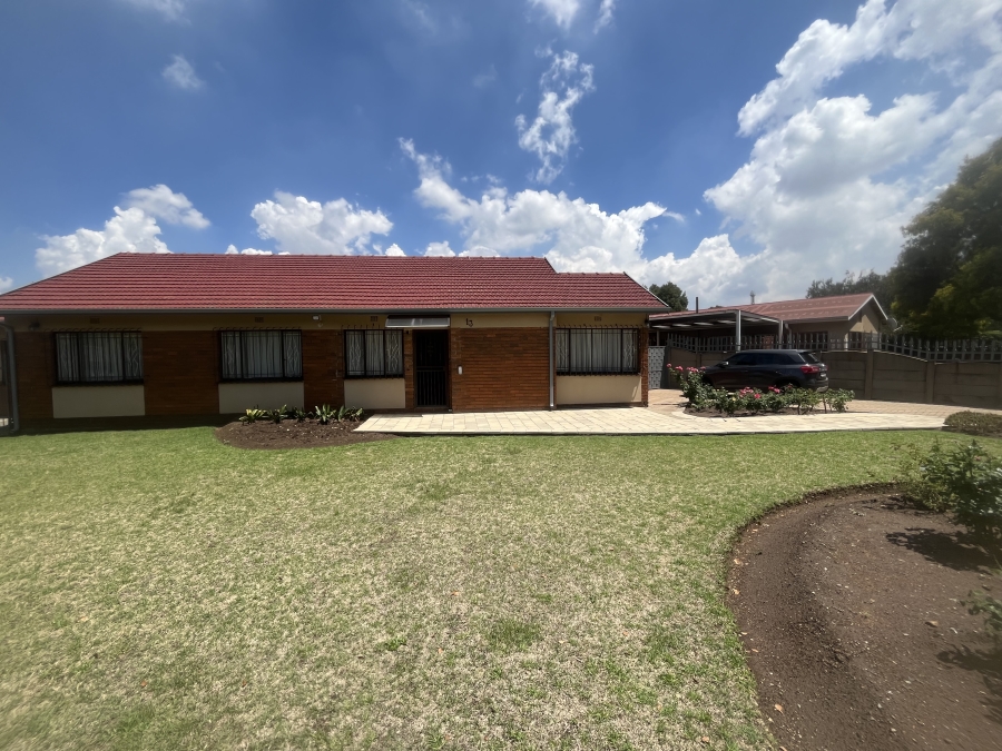 3 Bedroom Property for Sale in Van Dyk Park Gauteng