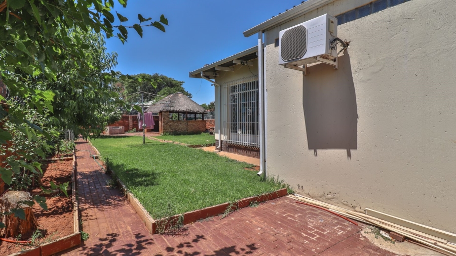 3 Bedroom Property for Sale in Brakpan Central Gauteng