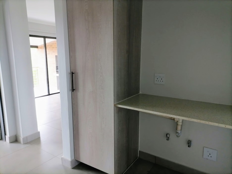 To Let 2 Bedroom Property for Rent in Olympus AH Gauteng