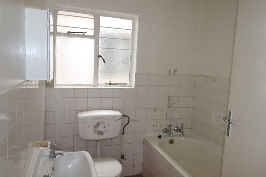 To Let 1 Bedroom Property for Rent in Edleen Gauteng