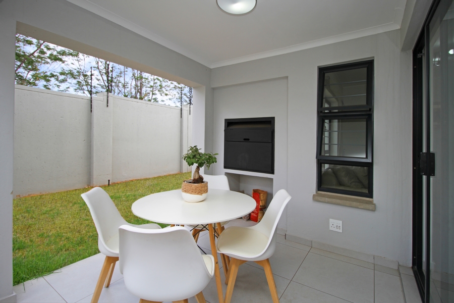 3 Bedroom Property for Sale in Broadacres Gauteng