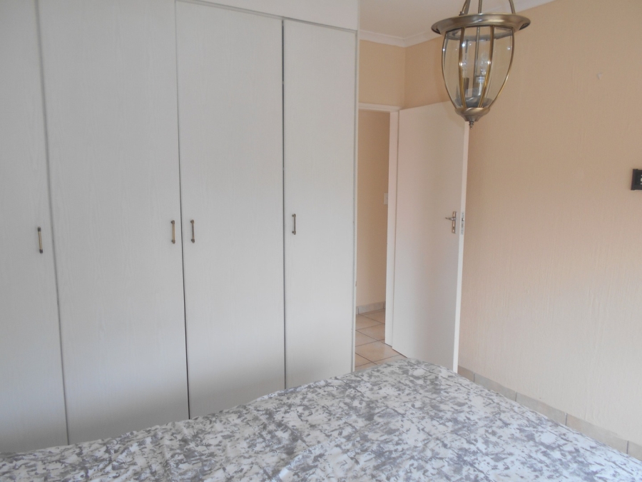 To Let 2 Bedroom Property for Rent in Comet Gauteng