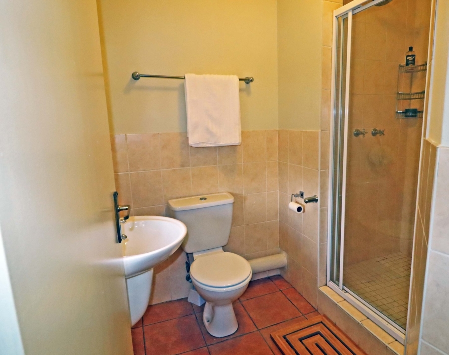 2 Bedroom Property for Sale in Epsom Downs Gauteng