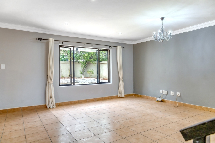 3 Bedroom Property for Sale in Cedar Lakes Gauteng