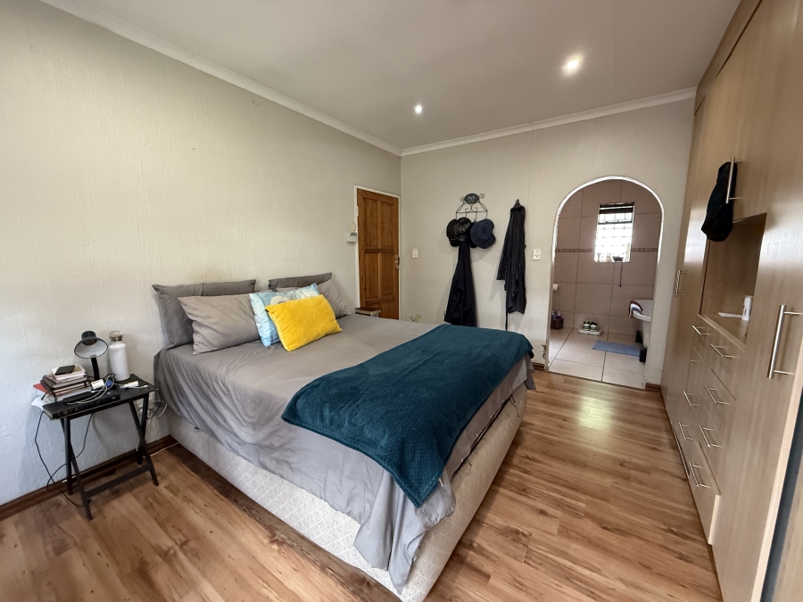 3 Bedroom Property for Sale in Helderkruin Gauteng