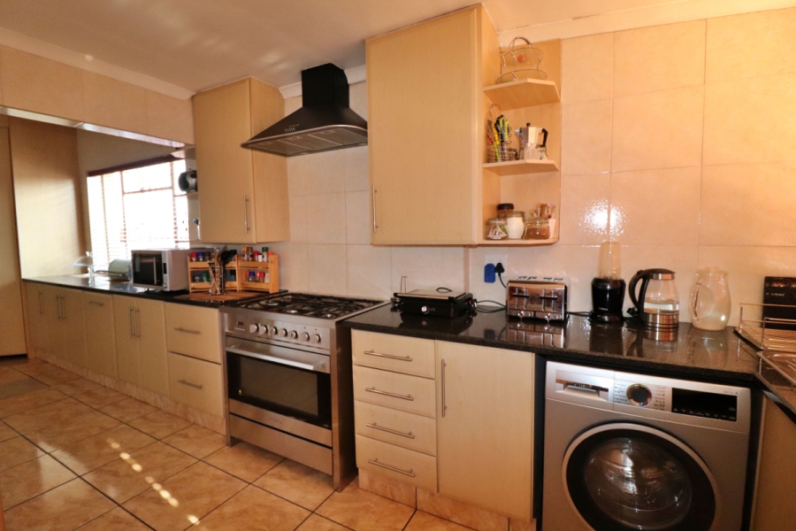 3 Bedroom Property for Sale in Primrose Gauteng