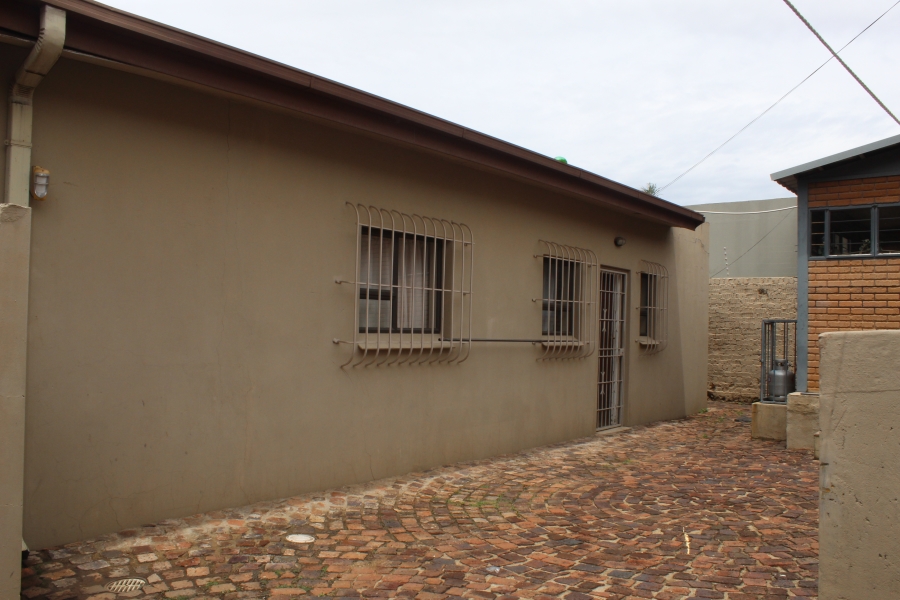 5 Bedroom Property for Sale in Kensington Gauteng