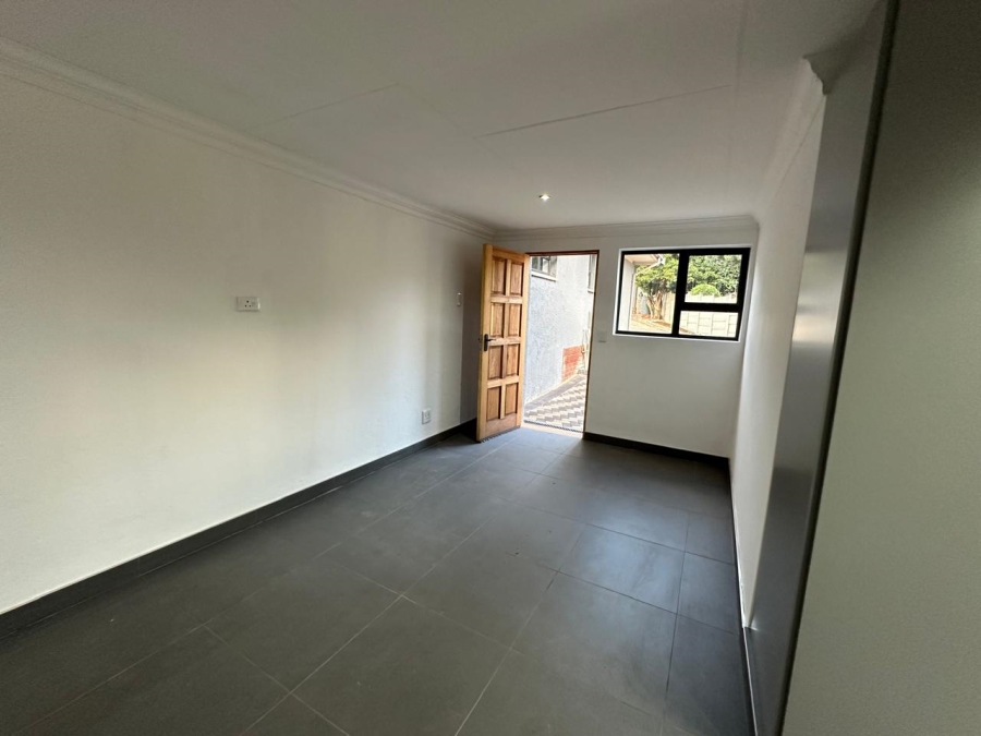 To Let 1 Bedroom Property for Rent in Eden Glen Gauteng