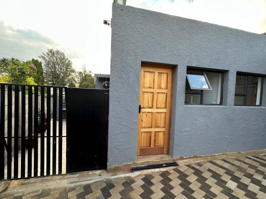 To Let 1 Bedroom Property for Rent in Eden Glen Gauteng