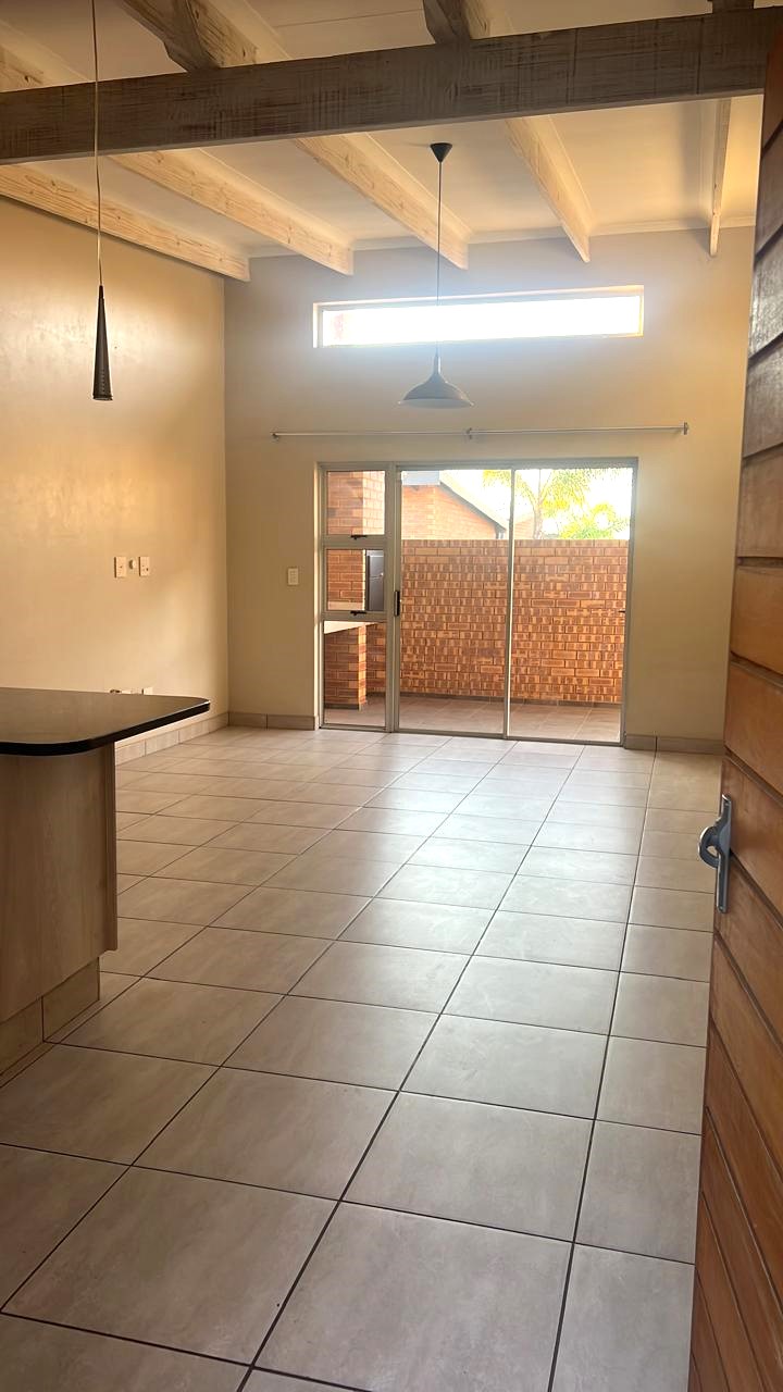 3 Bedroom Property for Sale in Glen Marais Gauteng