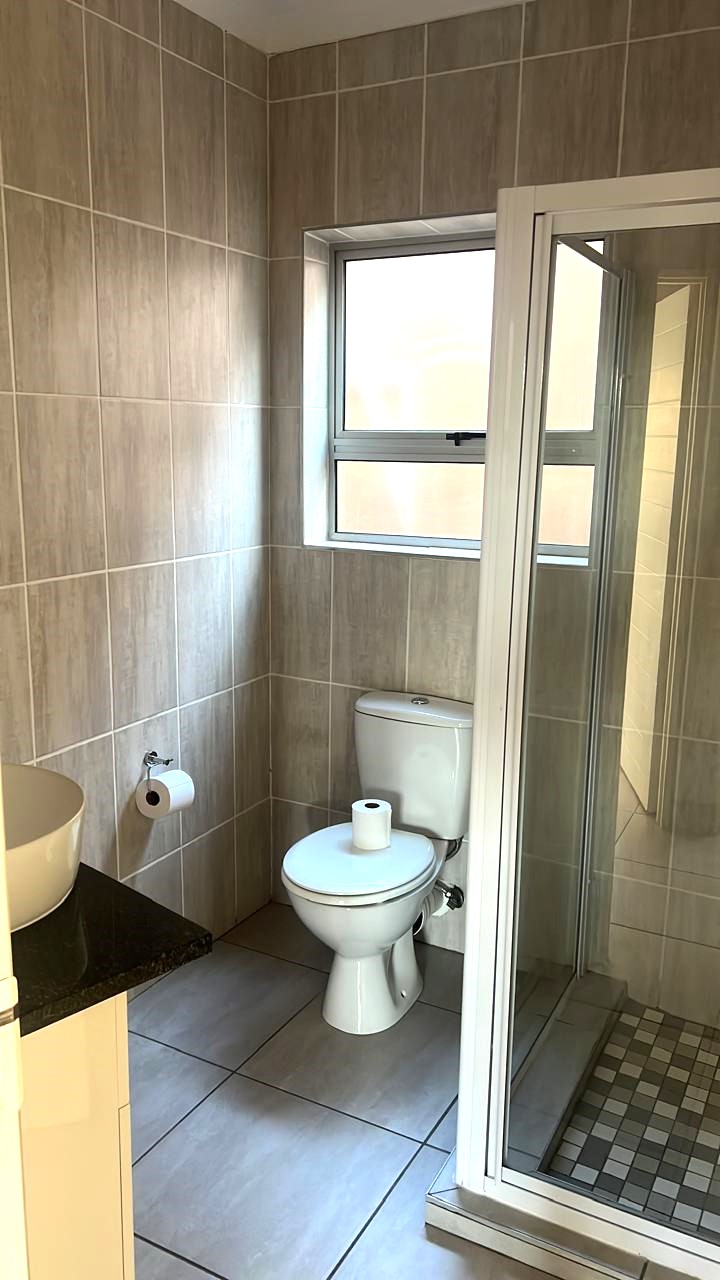 3 Bedroom Property for Sale in Glen Marais Gauteng