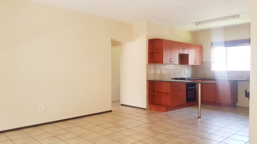 To Let 2 Bedroom Property for Rent in Bardene Gauteng