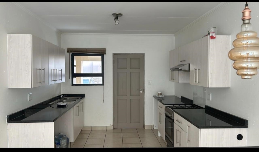 To Let 3 Bedroom Property for Rent in Sandton Central Gauteng