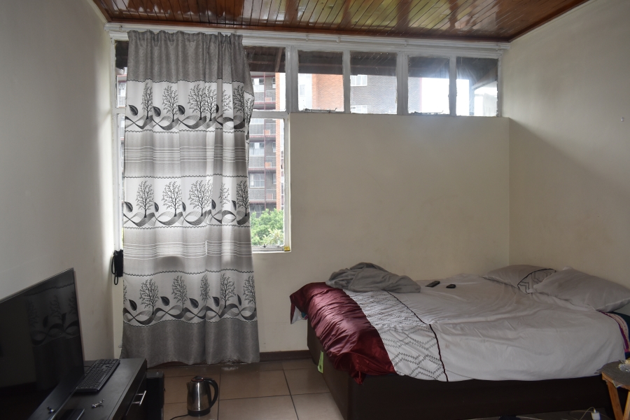 2 Bedroom Property for Sale in Muckleneuk Gauteng