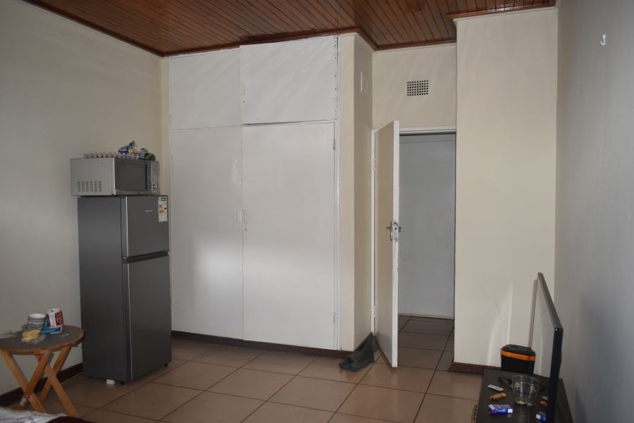 2 Bedroom Property for Sale in Muckleneuk Gauteng