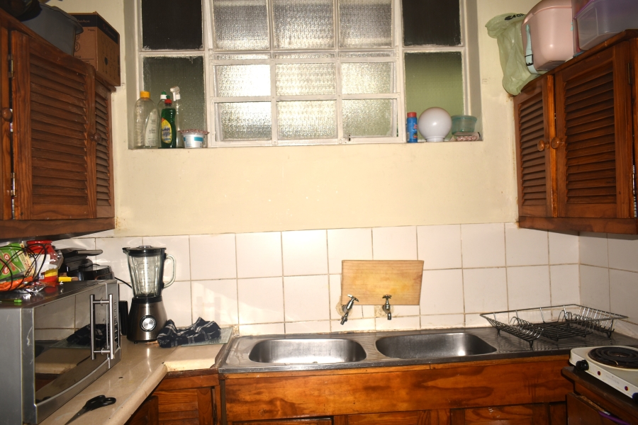 2 Bedroom Property for Sale in Muckleneuk Gauteng