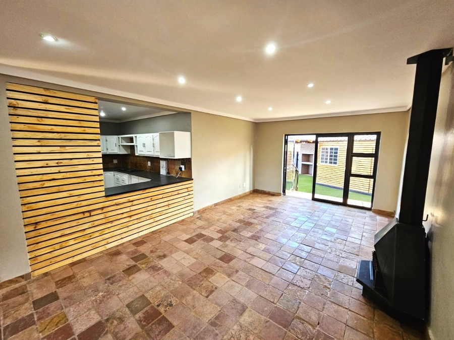 4 Bedroom Property for Sale in Montana Park Gauteng