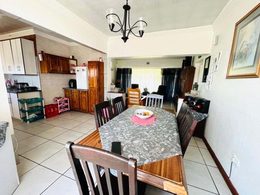 4 Bedroom Property for Sale in Three Rivers Gauteng