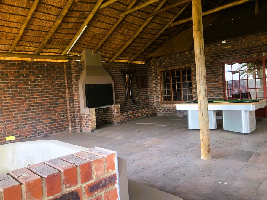 5 Bedroom Property for Sale in Risiville Gauteng