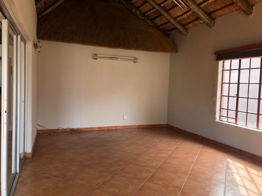 5 Bedroom Property for Sale in Risiville Gauteng