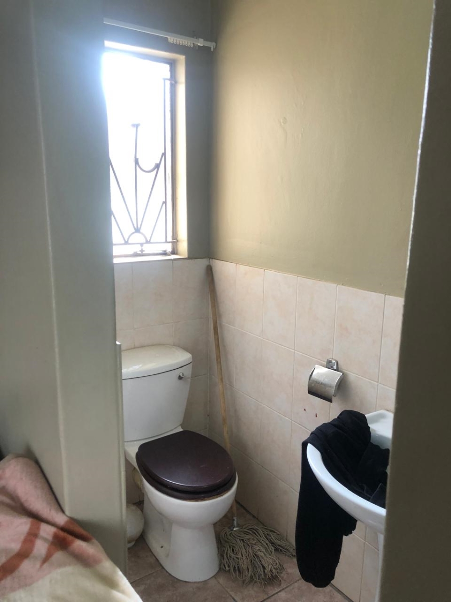 3 Bedroom Property for Sale in Crystal Park Gauteng