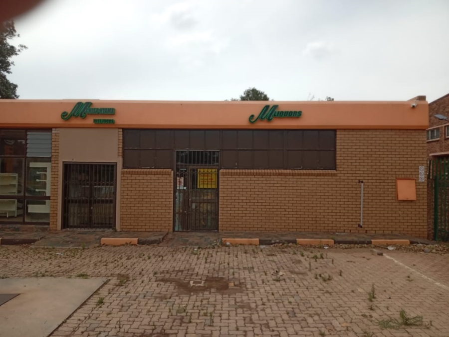 Commercial Property for Sale in Crystal Park Gauteng