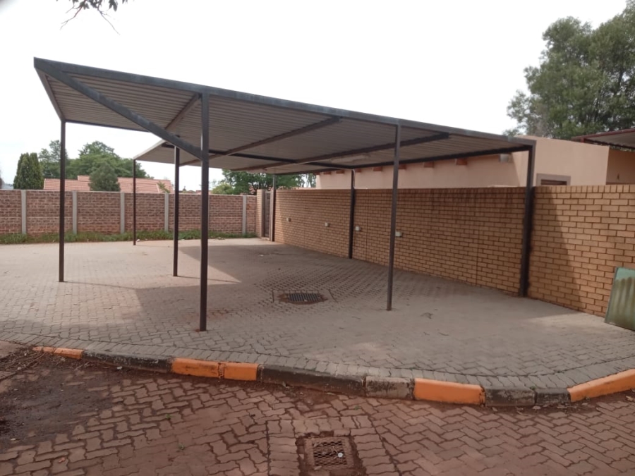 Commercial Property for Sale in Crystal Park Gauteng