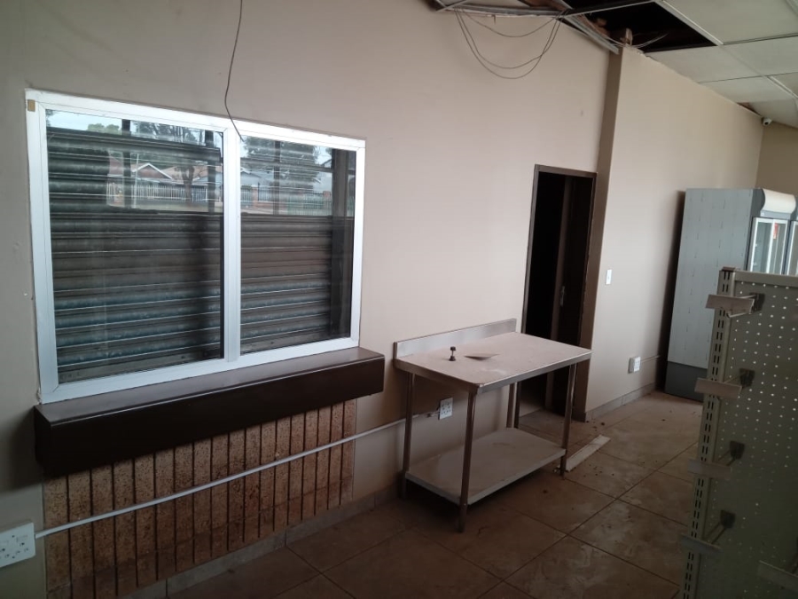 Commercial Property for Sale in Crystal Park Gauteng